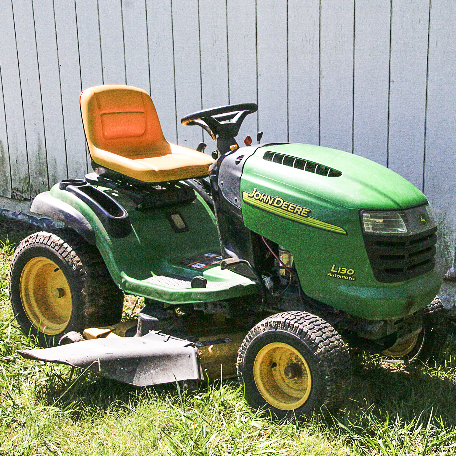 John Deer L130 Automatic Riding Lawn Mower EBTH